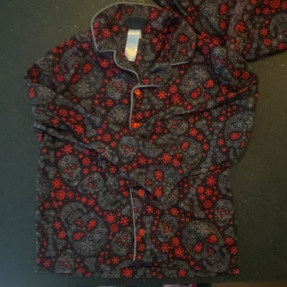 Cozy comfy pjs ! - Picture 3 of 4